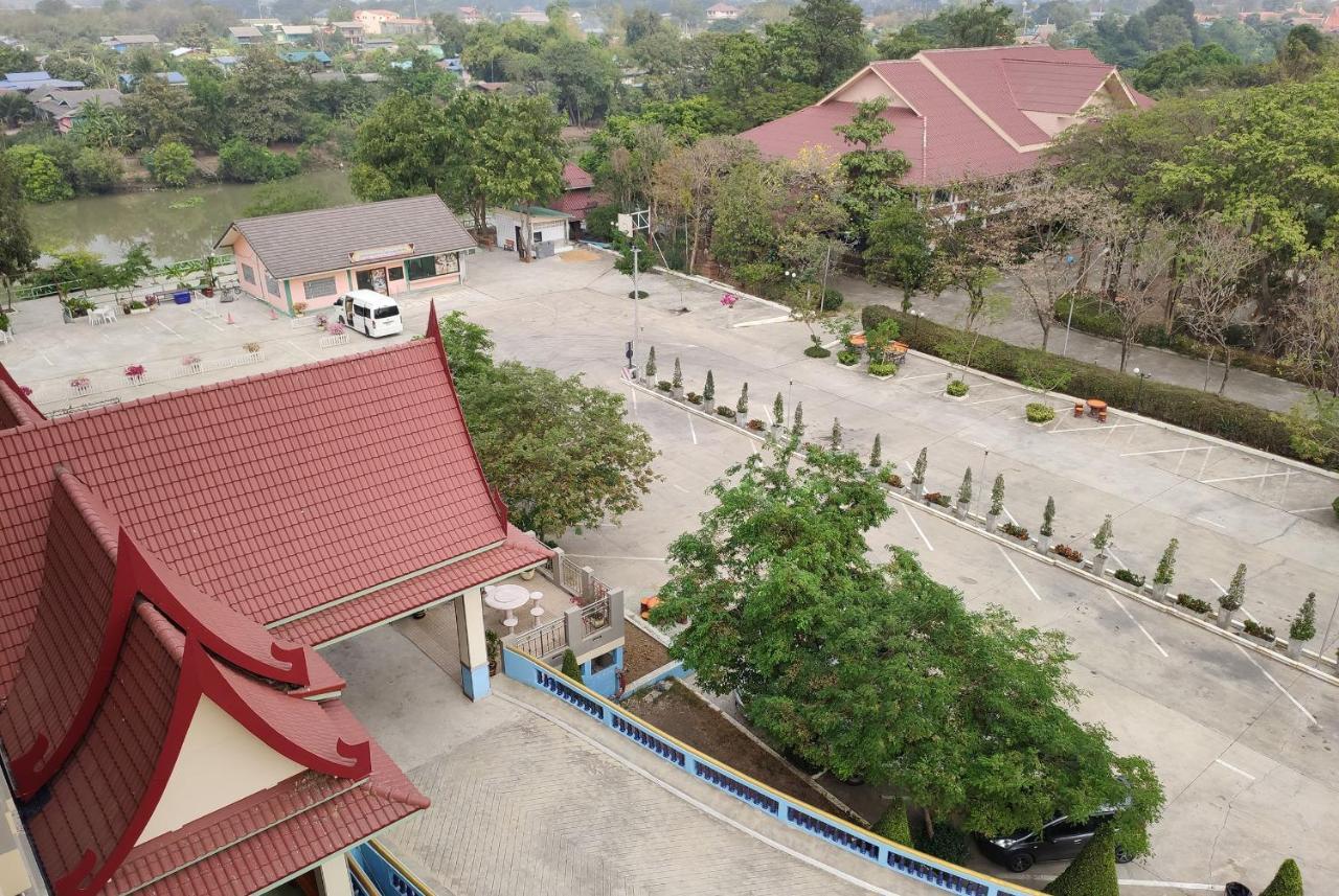 Toh Buk Seng Ayutthaya Hotel Exterior photo